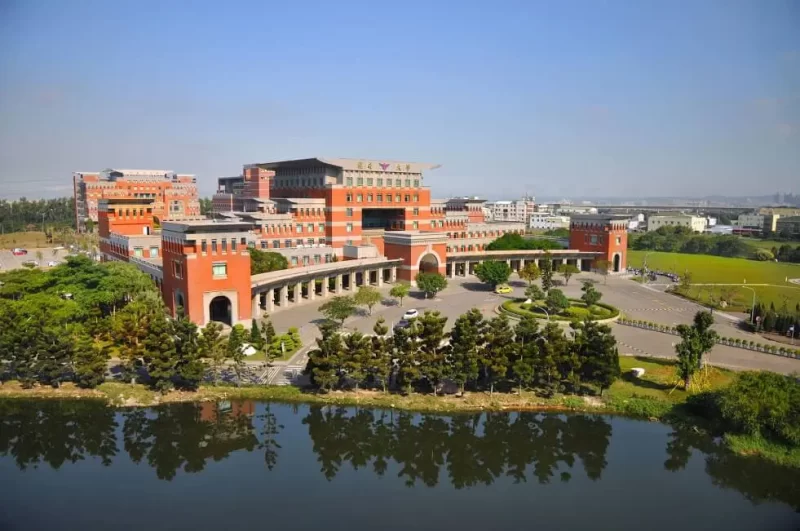 đại Học Khai Nam.jpg