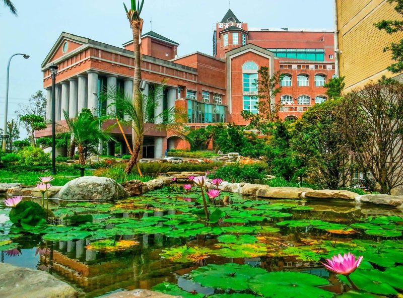 Du Học đì Loan đại Học Khoa Học Kỹ Thuật Cao Uyển