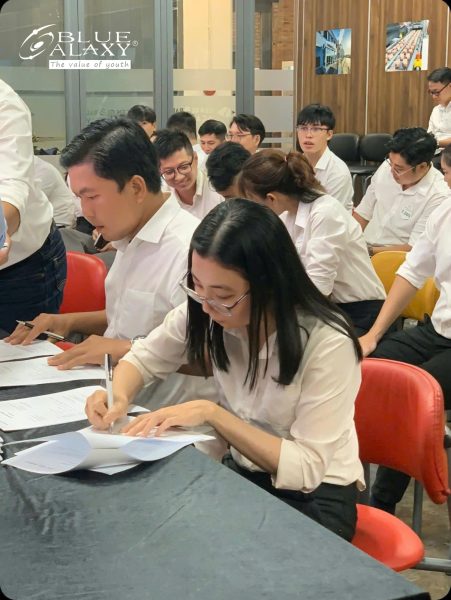 Lam Viec Tai Duc 18b Voi Nhieu Vi Tri Hap Dan