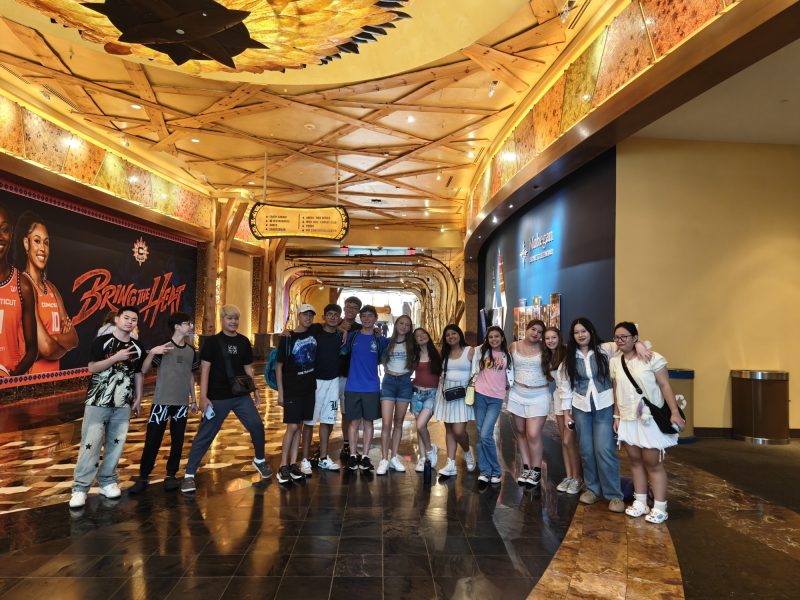 Trai He Tieng Anh 2025 Cung Bgg