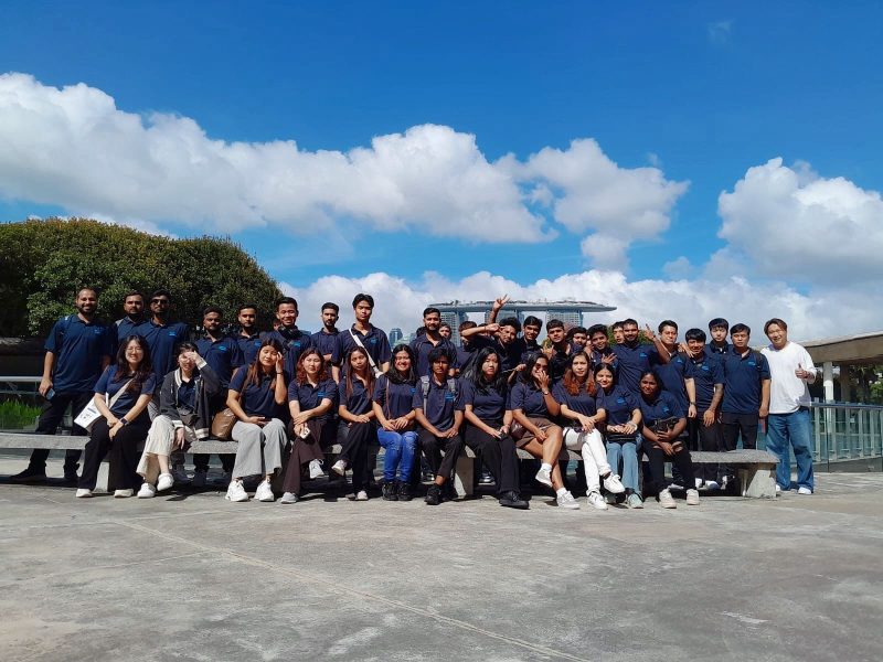 Du Hoc Singapore He 6+6 Truong Genetic Computer School
